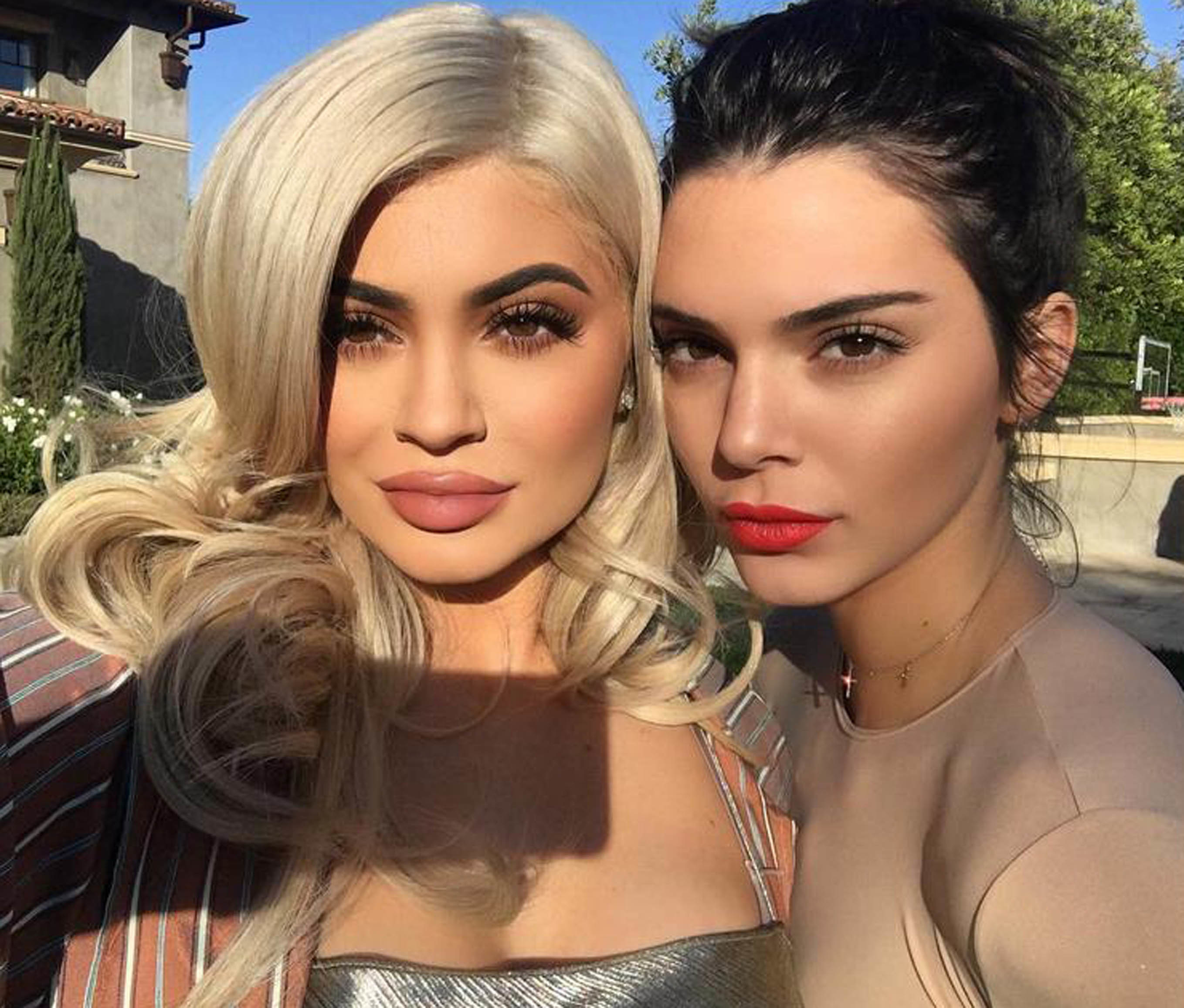Kendall och Kylie Jenner Kendall och Kylie Jenner