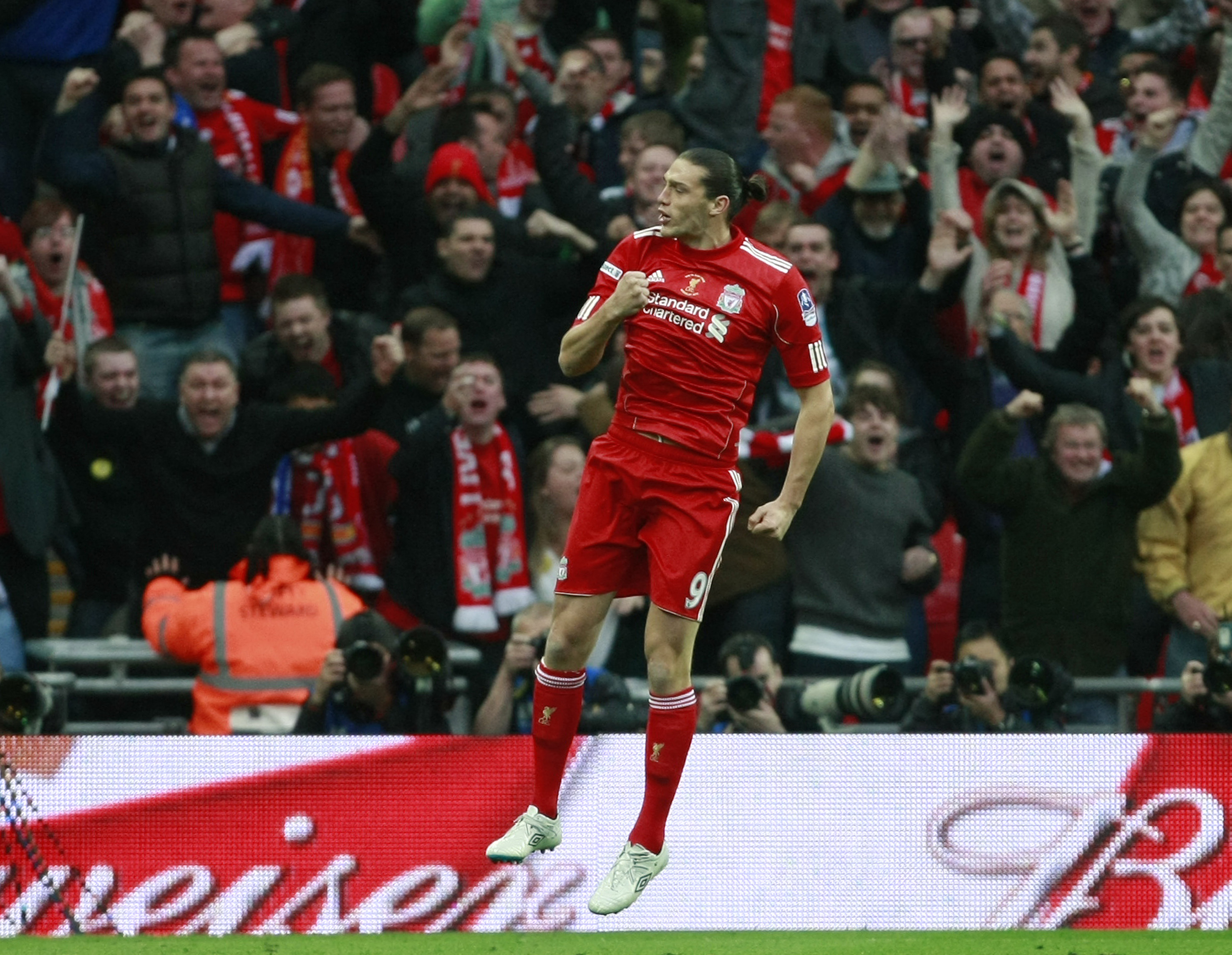 Carrolls mål väckte Liverpool som tog över matchen helt. Men det räckte inte hela vägen.