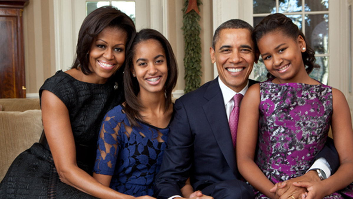 Hela familjen Obama samlad.