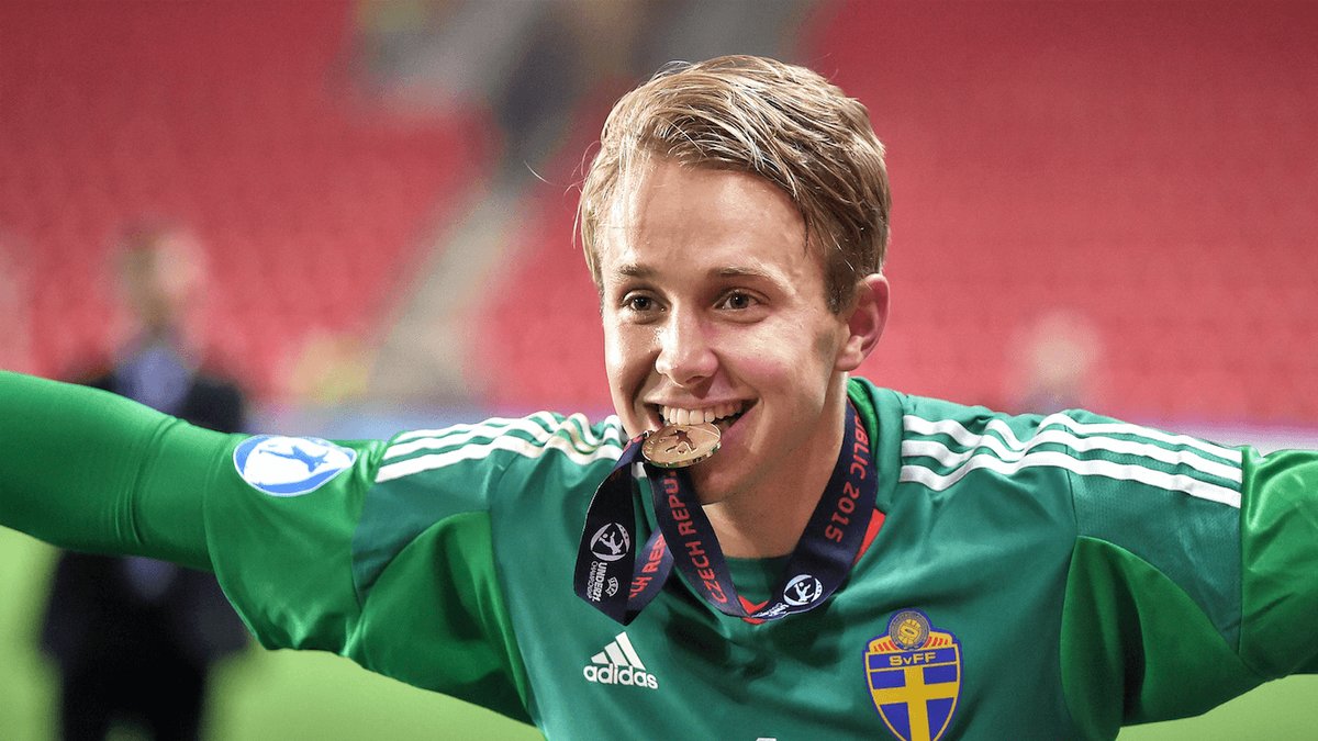 Patrik Carlgren. Han räddade den avgörande straffen mot Portugal som gjorde att Sverige vann U21-EM. Fantastiska scener. 