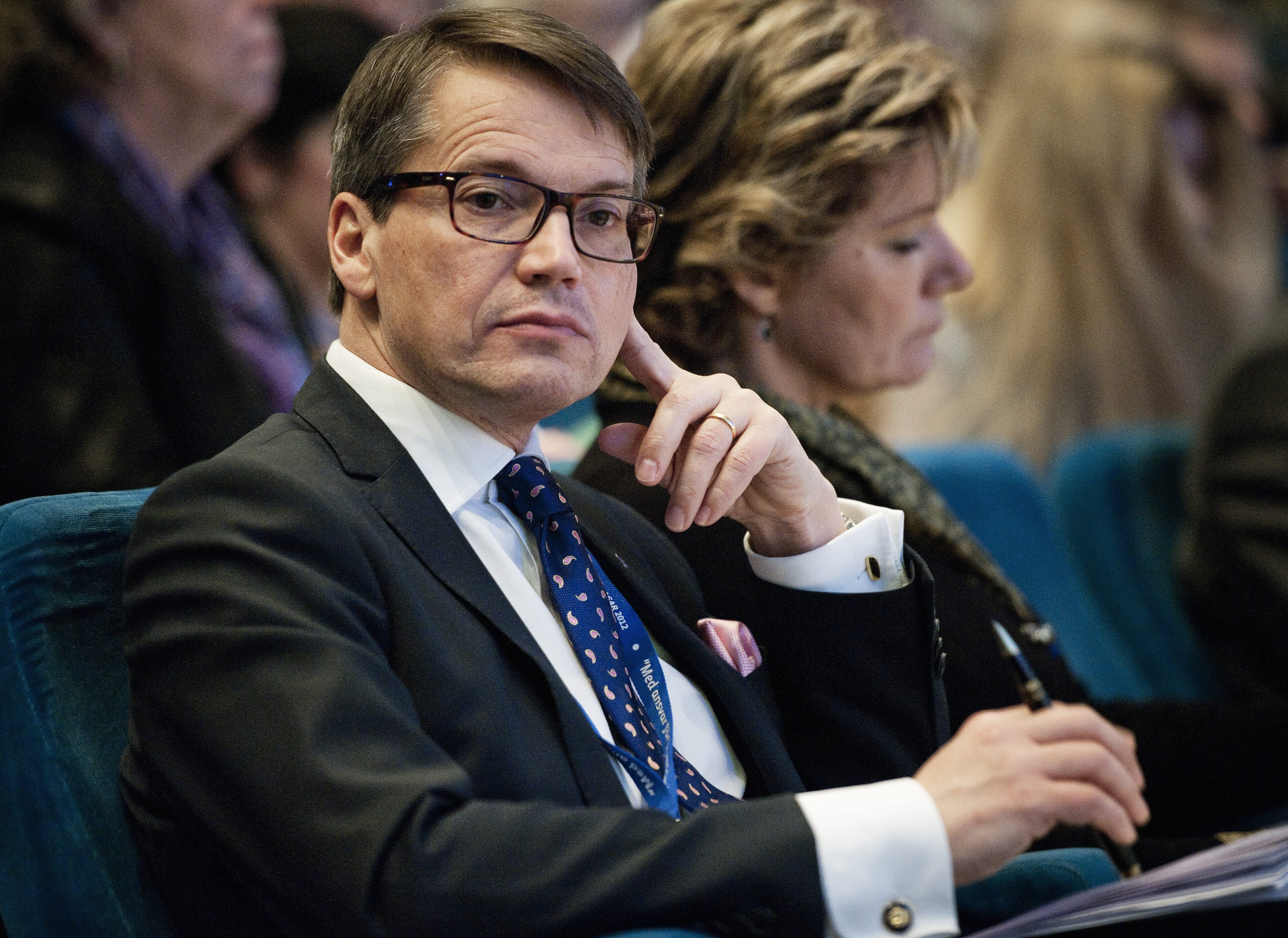 Göran Hägglund prioriteringar ifrågasätts av BRIS. 