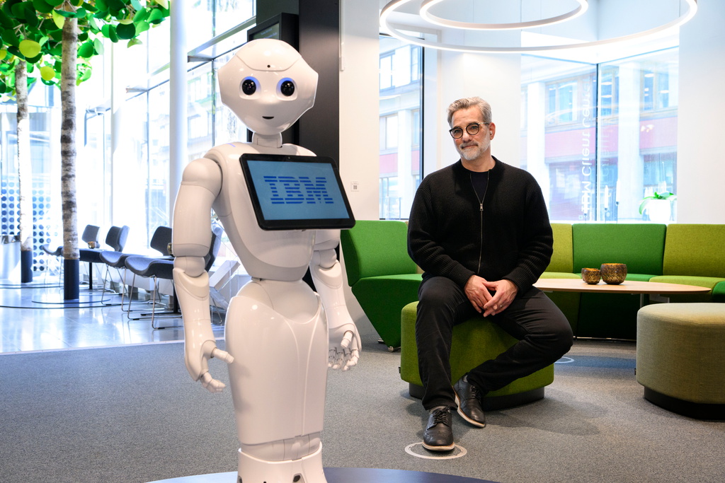 Framtidens AI är förmodligen inte människosmarta robotar, utan snarare vardaglig teknik som förhöjer livskvaliteten. I alla fall om IBM:s AI-chef Seth Dobrin får sia.