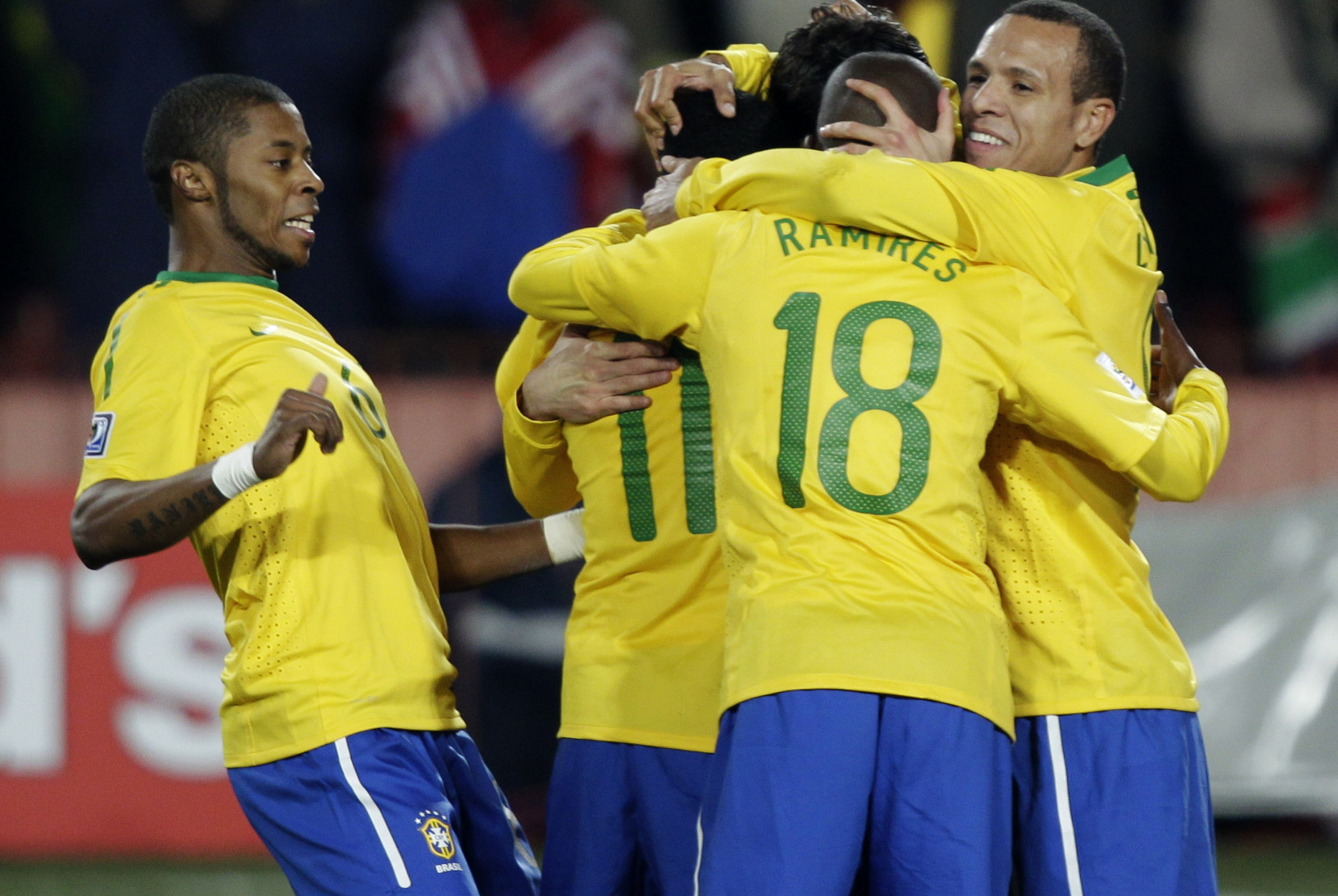 Brasilien, Chile, Juan, VM i Sydafrika, Luis Fabiano, Kaká, Robinho
