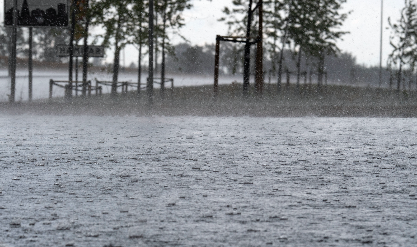 Kraftigt regn Kraftigt regn