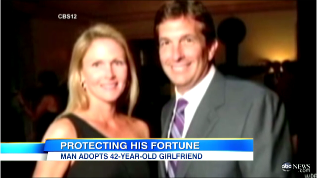 John Goodman har adopterat sin 42-åriga flickvän. 