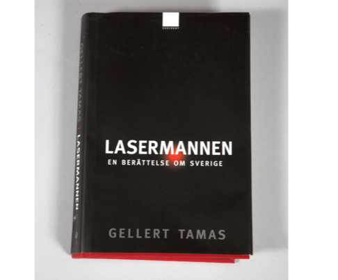 Boken Lasermannen skriven av journalisten Geller Tamas. Boken Lasermannen skriven av journalisten Geller Tamas.