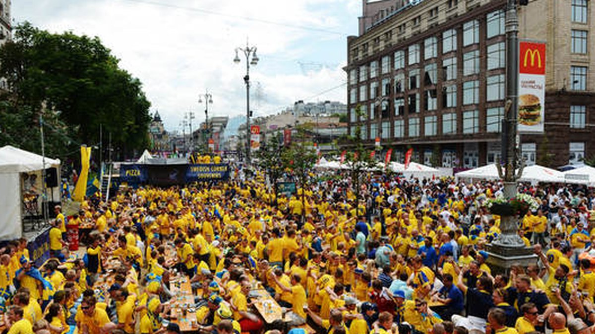 Fotbollsfest när landslaget var urusla i EM 2012. 