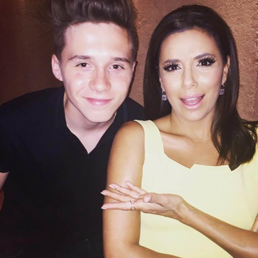 Eva Longoria och Brooklyn Beckham. Eva Longoria och Brooklyn Beckham.