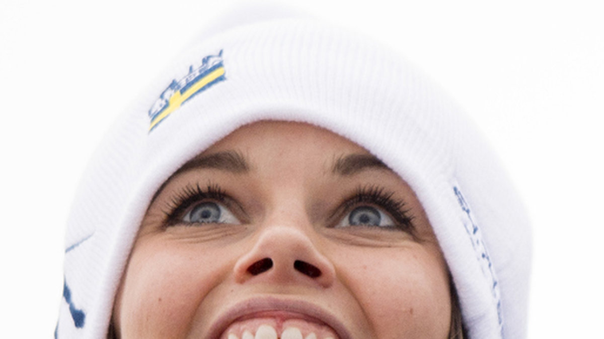 Sofia kollar på skidor år 2015. 