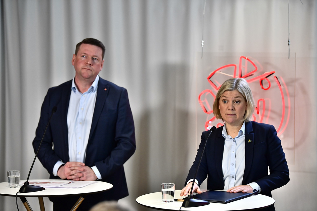 Socialdemokraternas partiledare Magdalena Andersson och partisekreterare Tobias Baudin.