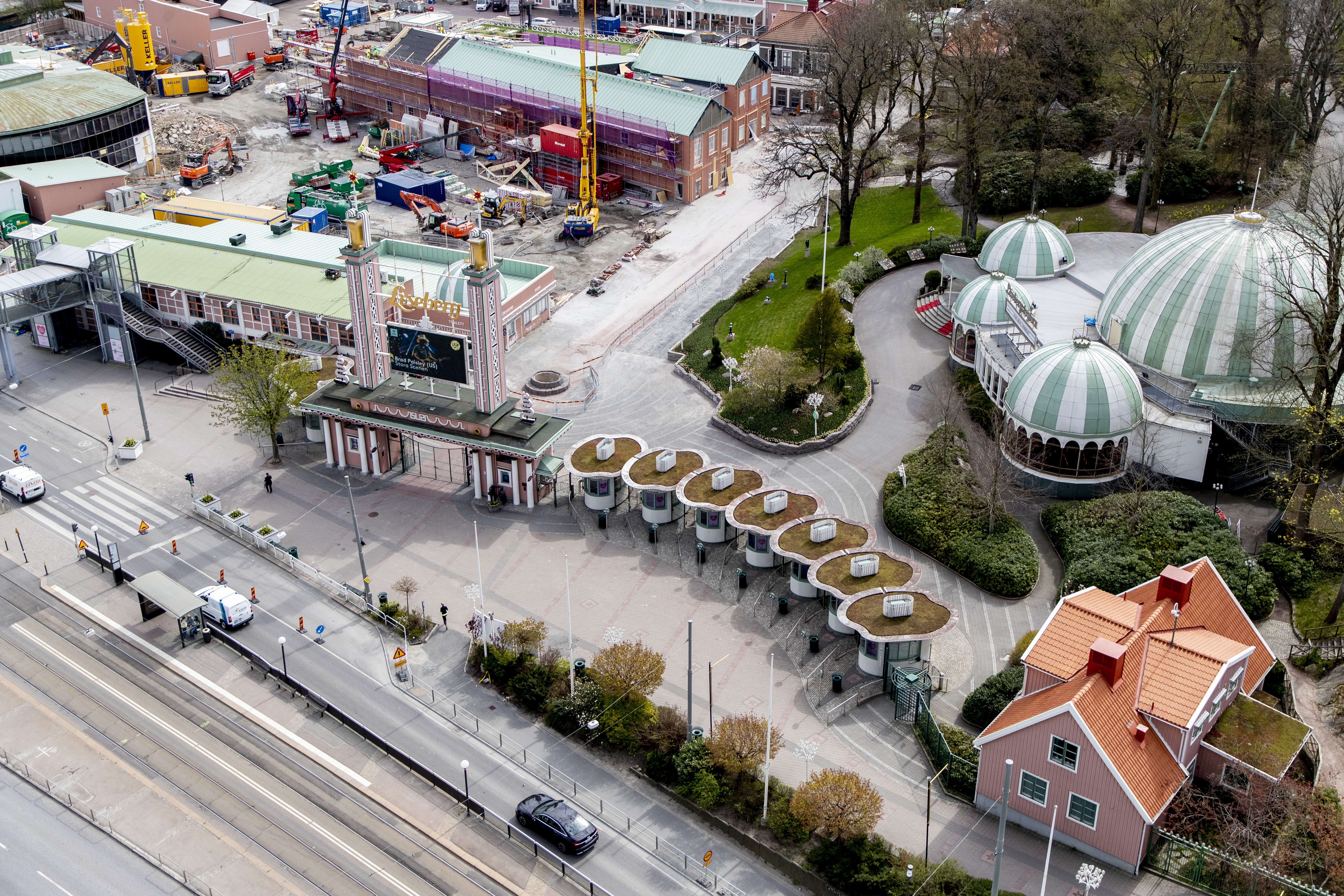 Nöjesparken Liseberg väntas öppna senast den 4 juni. 