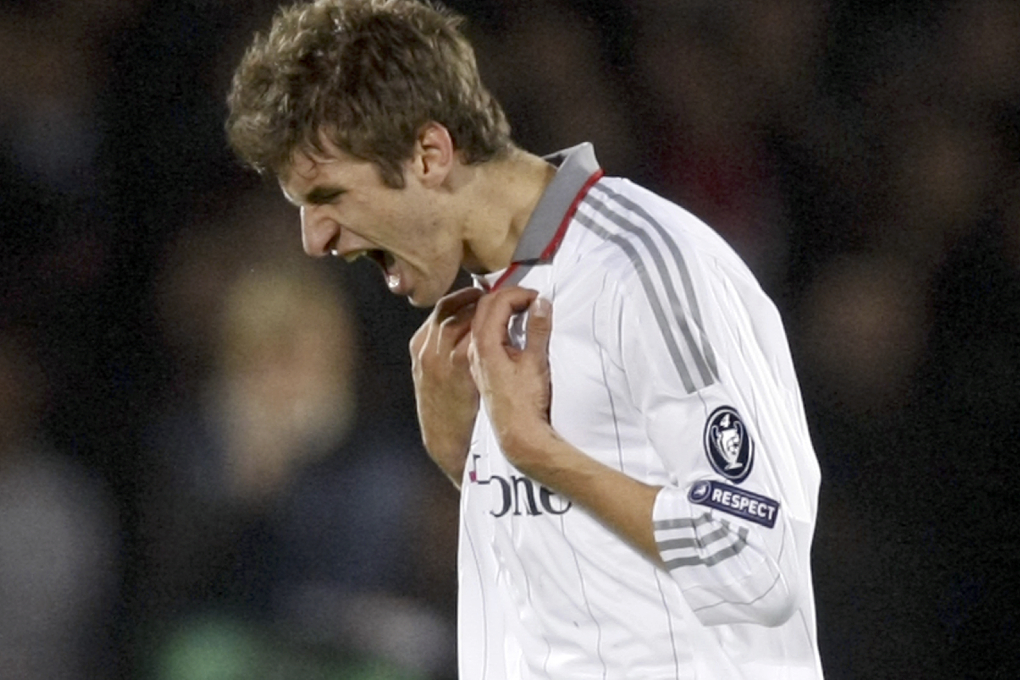 Müller missar kvällens drabbning på grund av en avstängning.