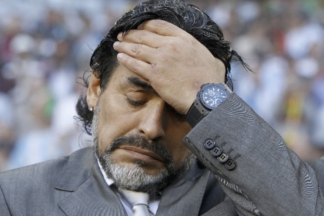 Diego Maradona slutar.