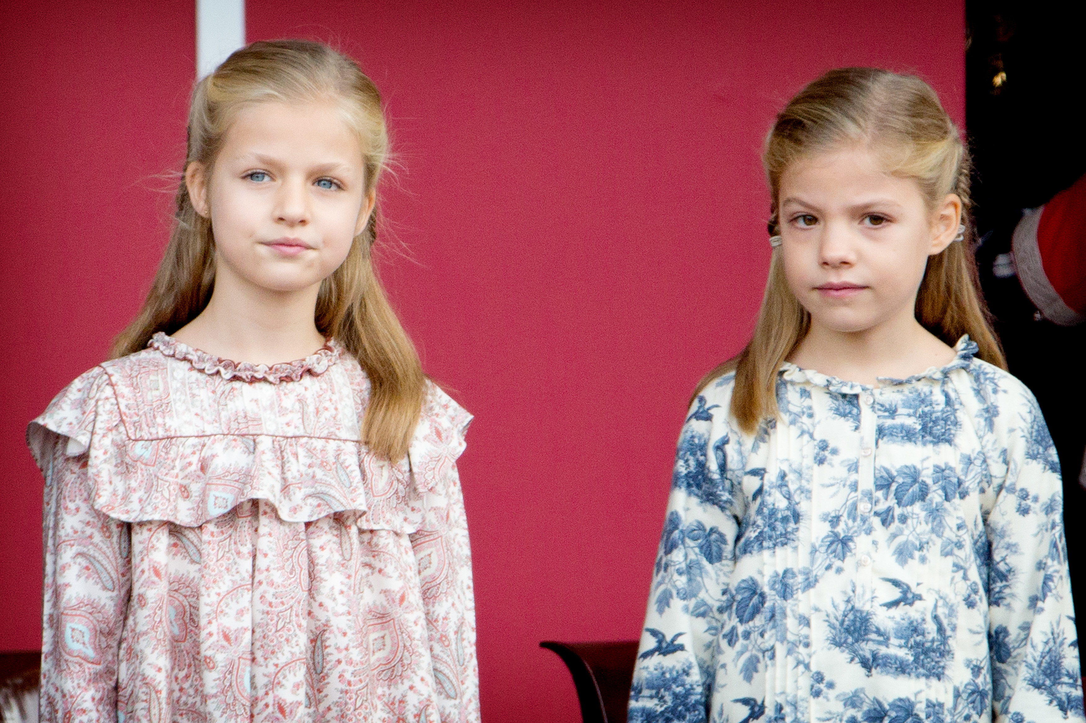 Superfina systrarna Leonor och Sofia, prinsessor av Spanien. Superfina systrarna Leonor och Sofia, prinsessor av Spanien.