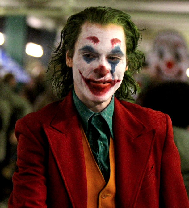 Joaquin Phoenix spelar Jokern Joaquin Phoenix spelar Jokern
