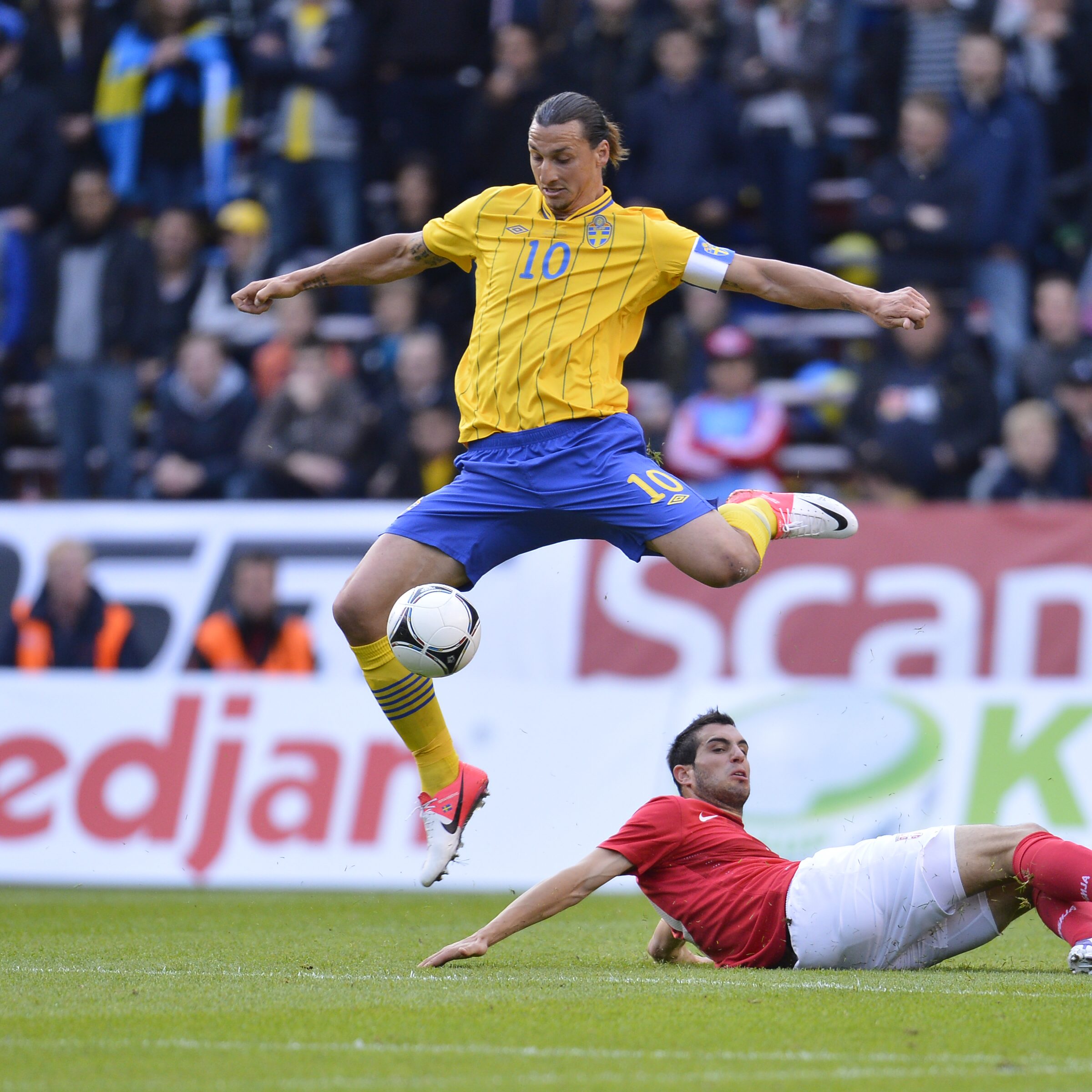 Zlatan "flög" fram i den första halvleken. Zlatan "flög" fram i den första halvleken.
