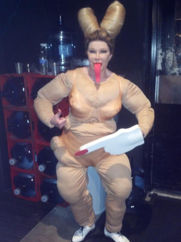 Joan Rivers körde en annorlunda variant. Joan Rivers körde en annorlunda variant.