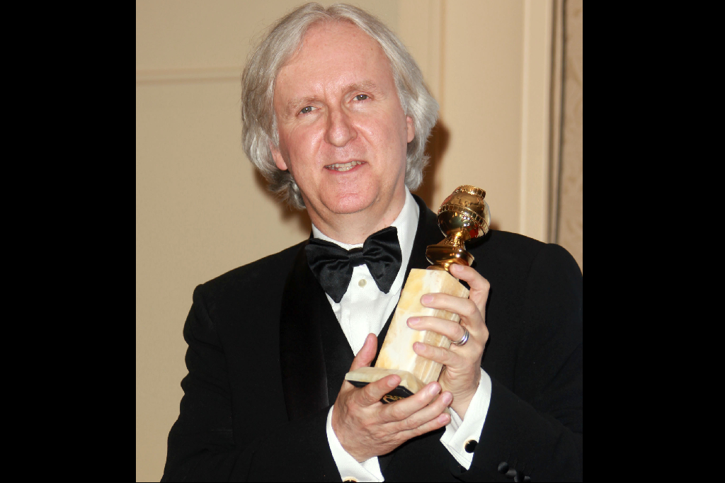 James Cameron fick även motta en Golden Globe för bästa motion picture regissör för filmen. 