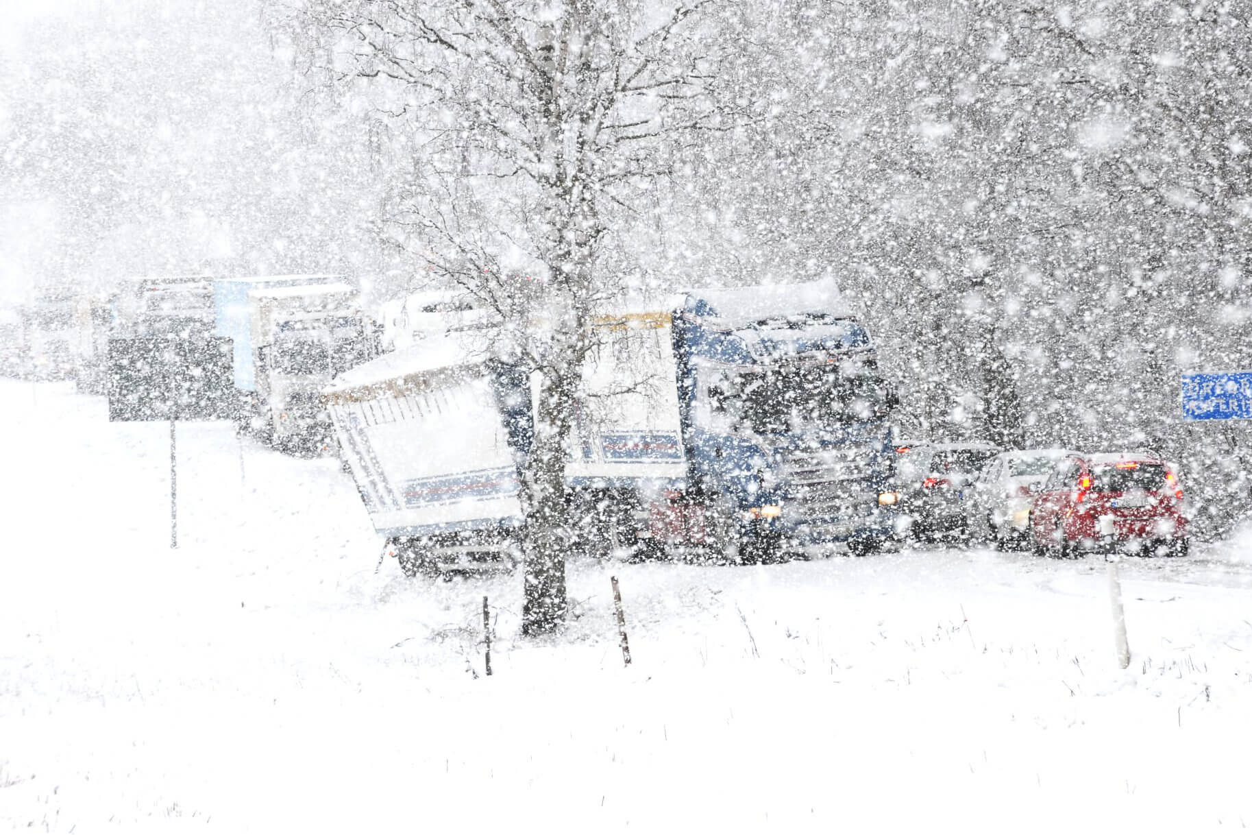 SMHI, Halka, halt, Snö, Trafiken, Väderlek