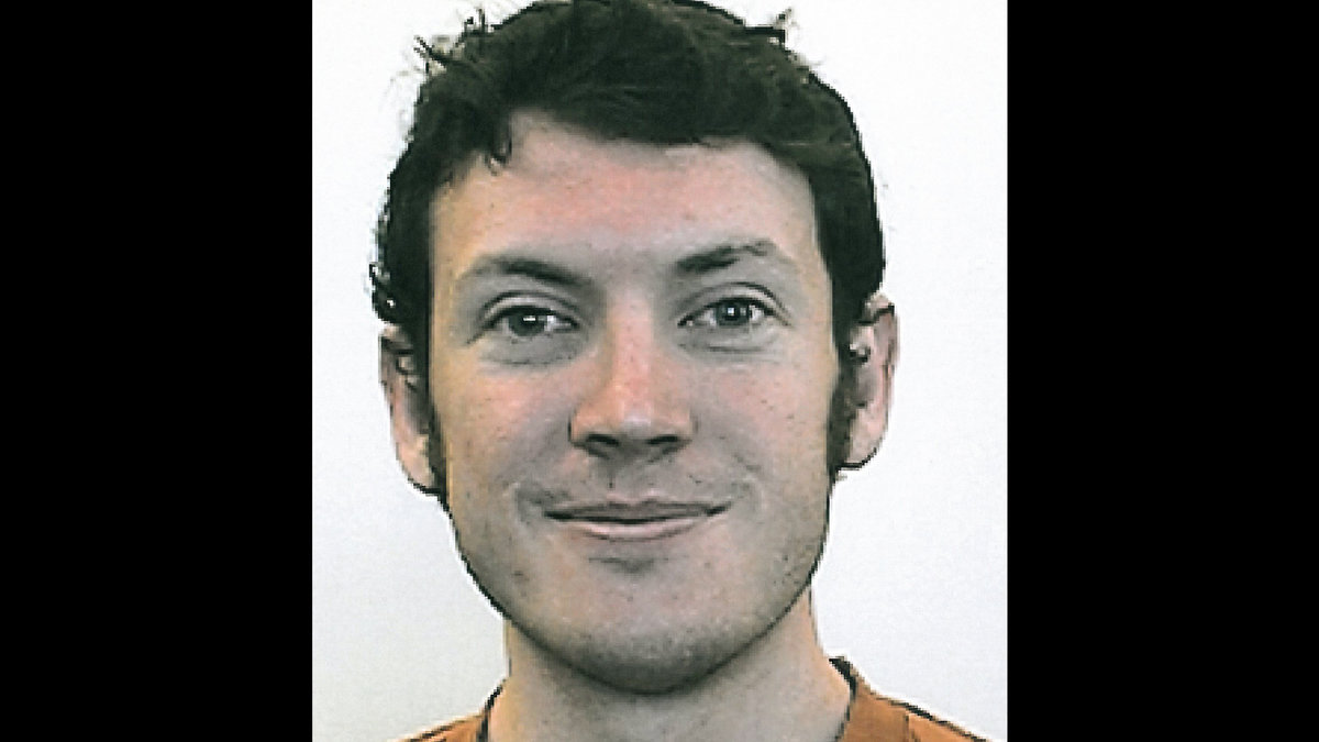 24-årige James Holmes har gripits misstänkt för massakern.