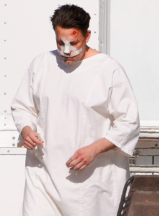 Ben Affleck ser ut att ha mått bättre – men lugn det är bara för en filminspelning. Ben Affleck ser ut att ha mått bättre – men lugn det är bara för en filminspelning.