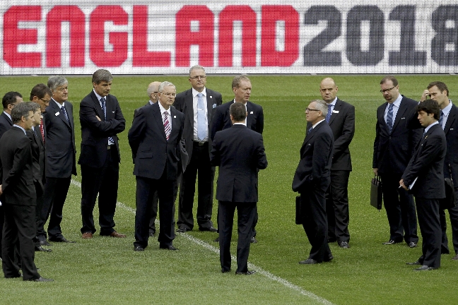 England är allt nämrare att återigen få anordna VM.
