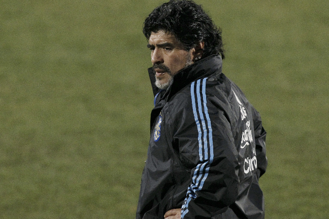 Maradona menar att Tyskland vann VM-finalen 1990 tack vare maffian.