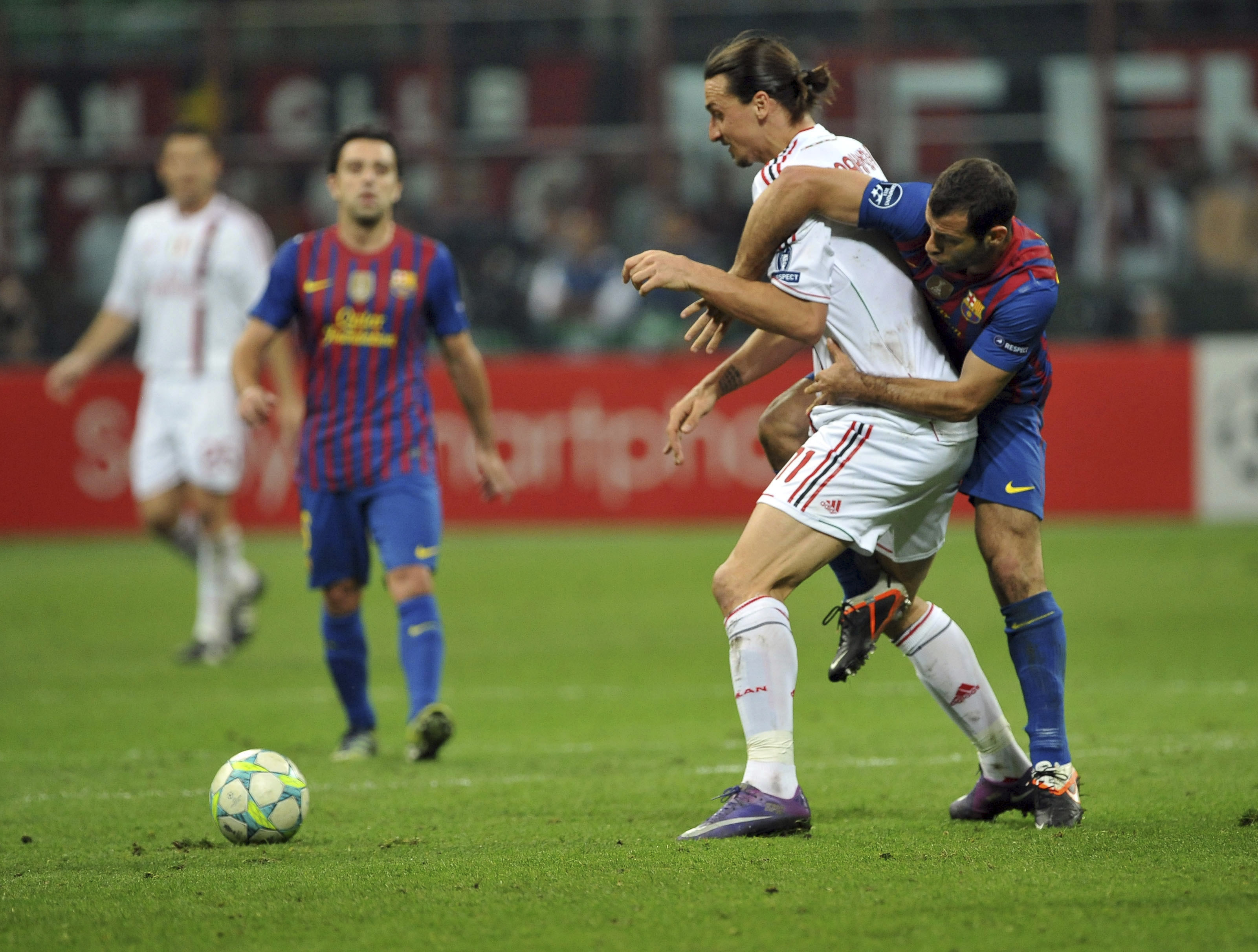 Ännu en gång en amtch mot sitt gamla lag. Milan mot Barcelona. Ännu en gång en amtch mot sitt gamla lag. Milan mot Barcelona.