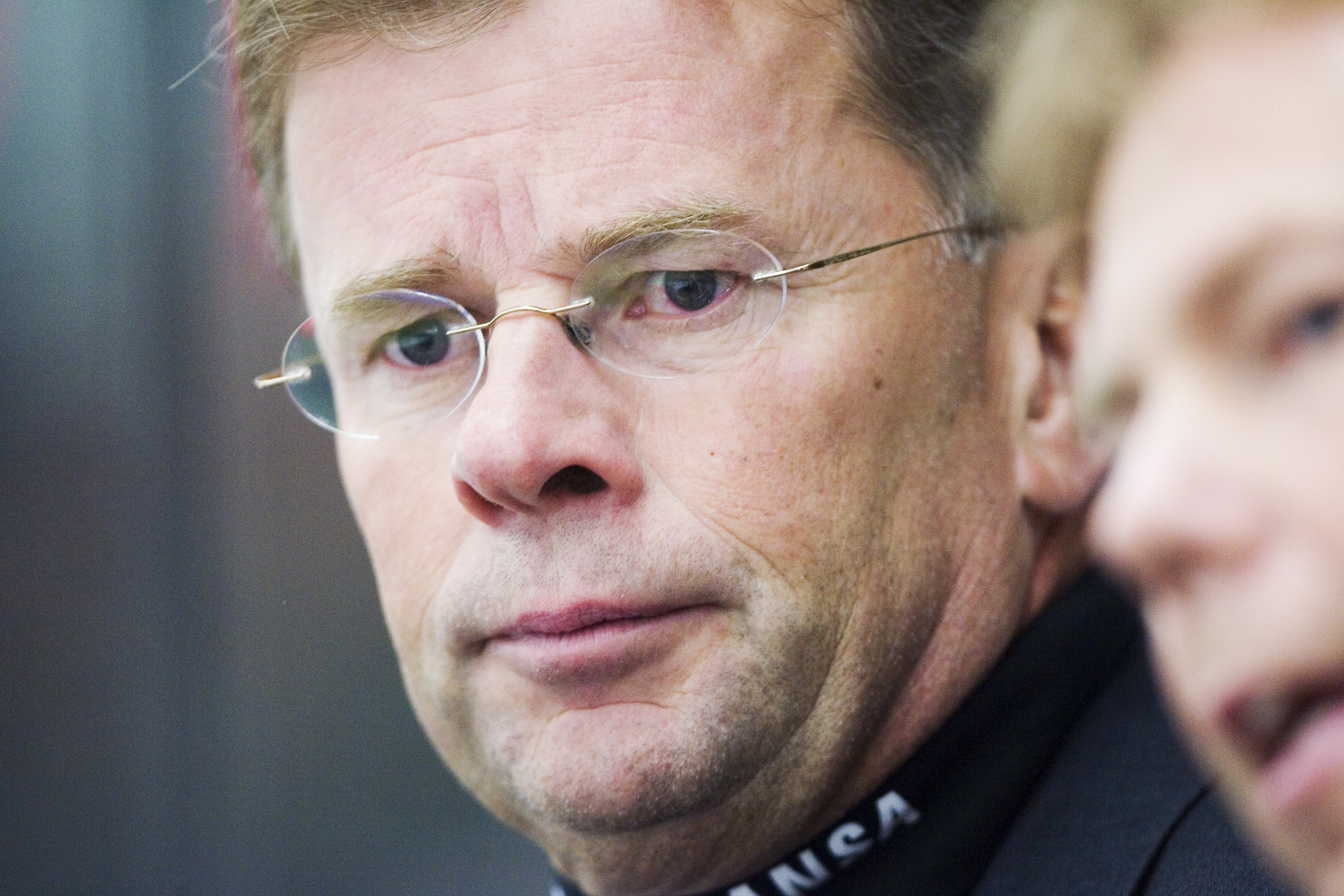 Luleås sportchef Lars "Osten" Bergström är polisanmäld för hets mot folkgrupp - av polisen själv.