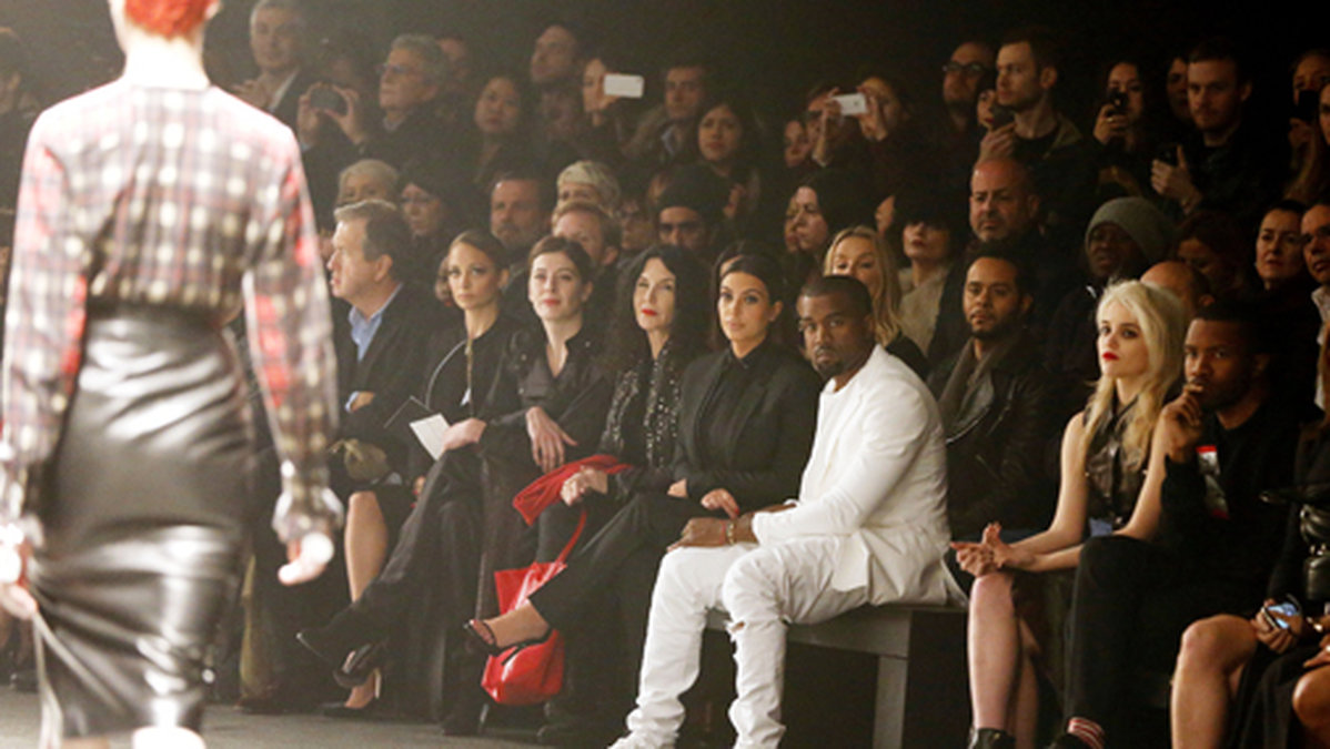 Kim och Kanye på modevisning.