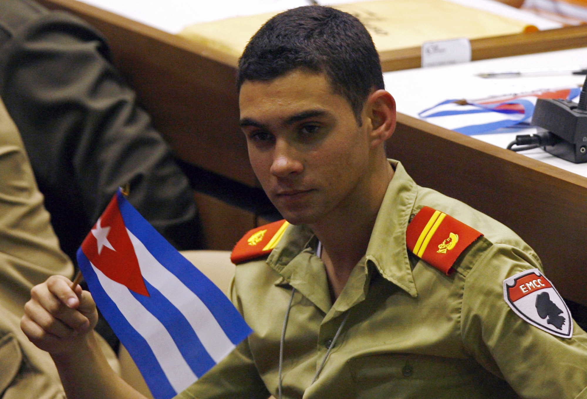 Elían Gonzalez med den kubanska flaggan.