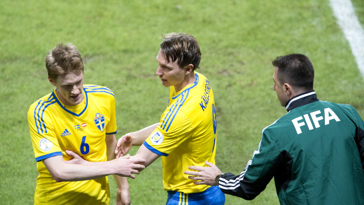 Källström byter med Elm under VM-kvalet mellan Sverige och Österrike.