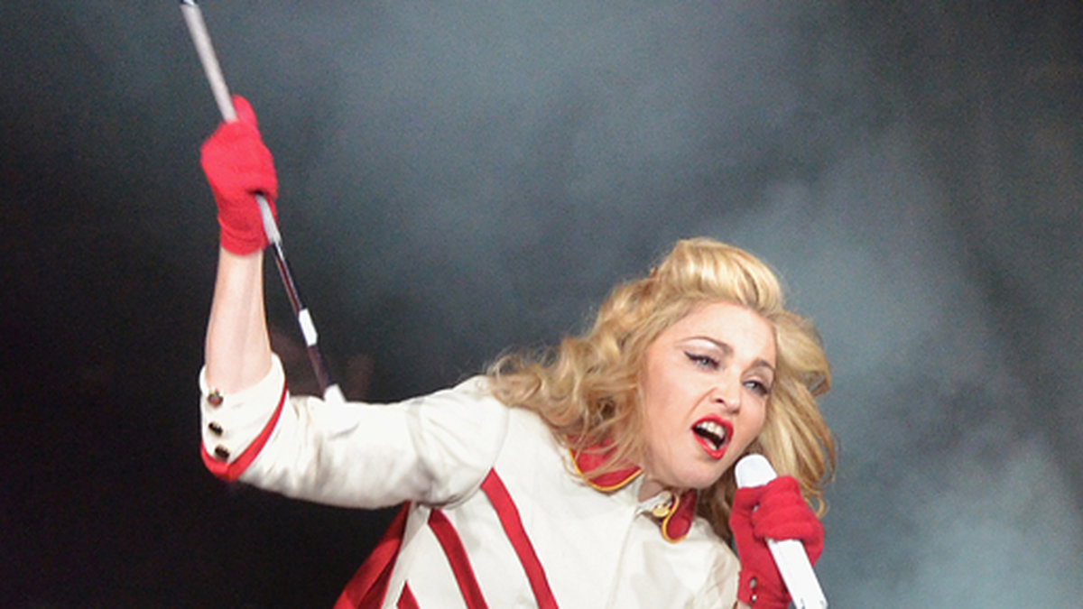 Madonna borde väl kanske själv förstå att det är dags snart. 