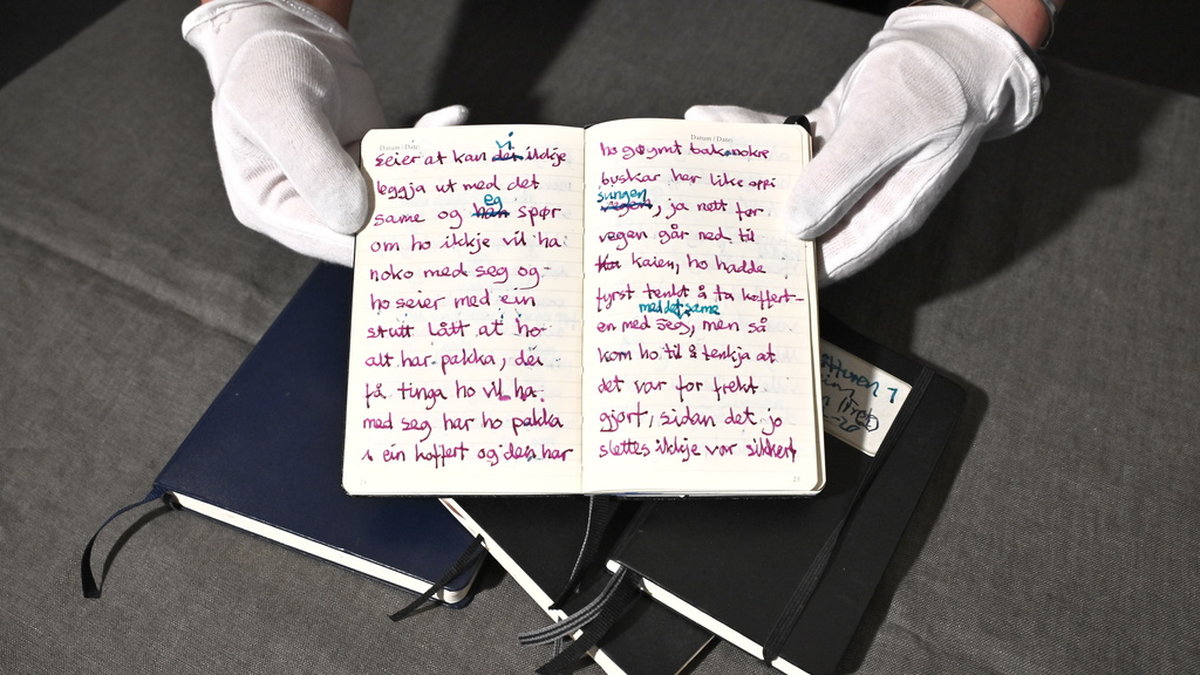 Jon Fosse har lämnat över ett stycke av sin skrivprocess till Nobelprismuseet.
