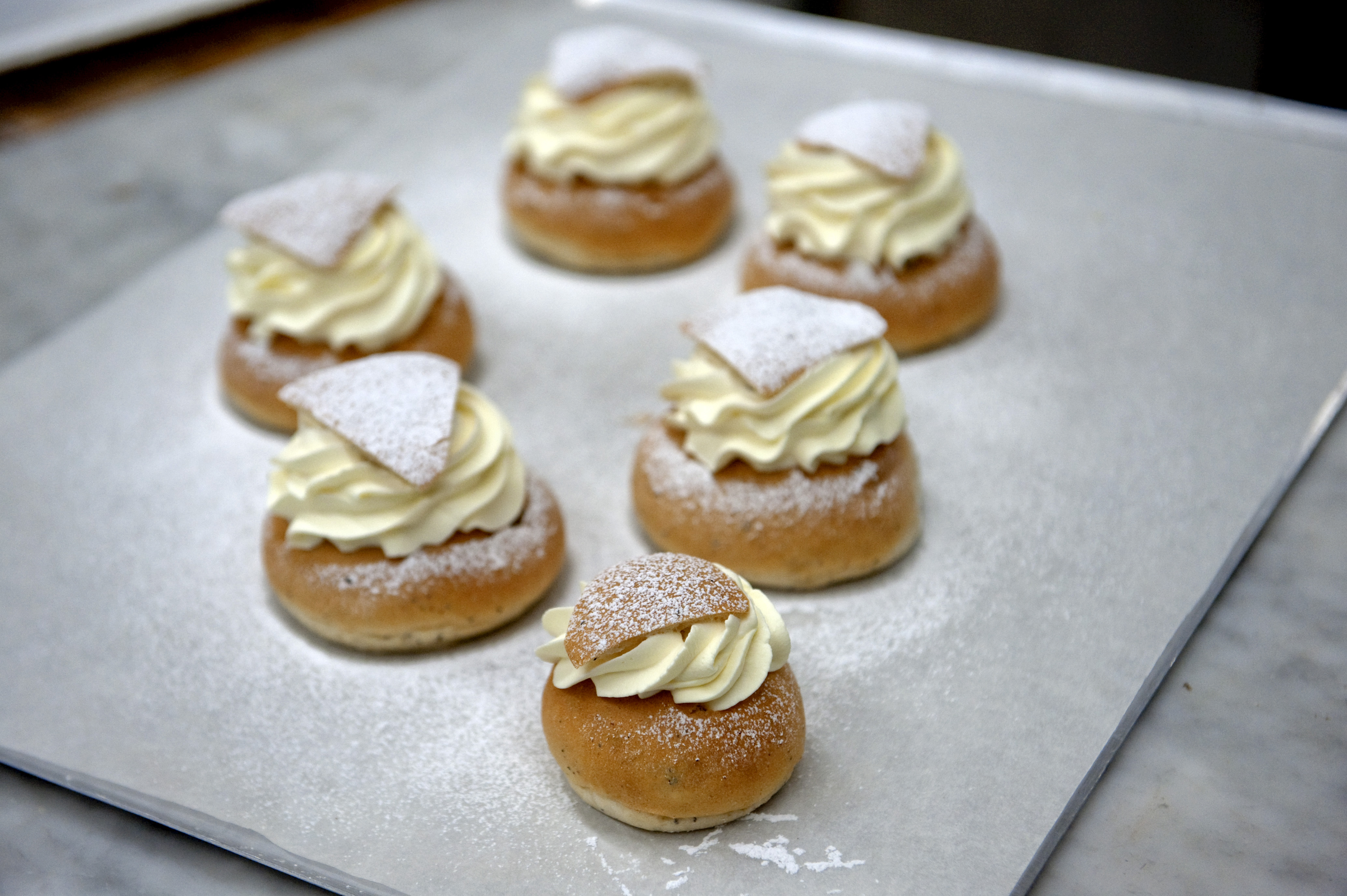 "Tjejer &auml;r mindre och s&ouml;tare"