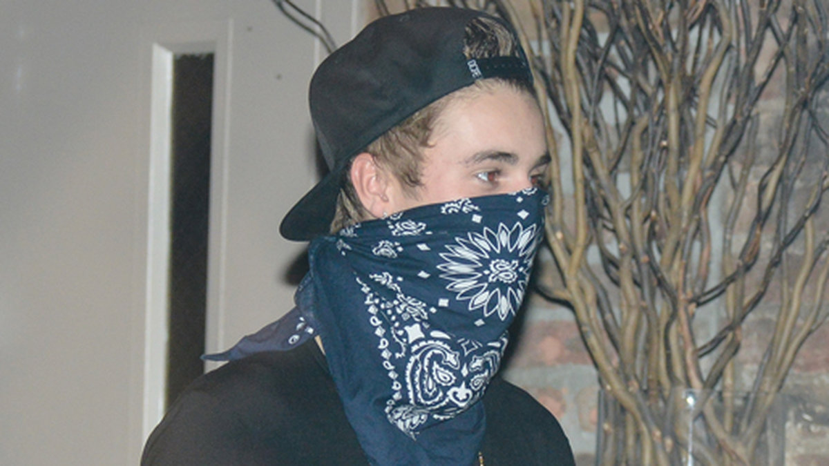 Justin Bieber har varit på kristet läger i två veckor. Nu är han tillbaka i New York. 