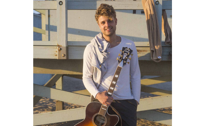 Sandro Cavazza Sandro Cavazza
