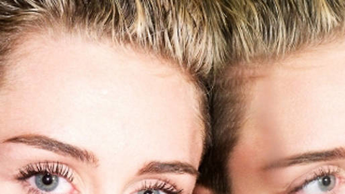 I juli 2012 skaffade Miley sin sjunde fingertatuering. Hon skrev BAD i rött, efter Michael Jacksons album med samma namn. Därefter var det dags att tatuera en symbol som ska skydda mot det onda ögat. 
