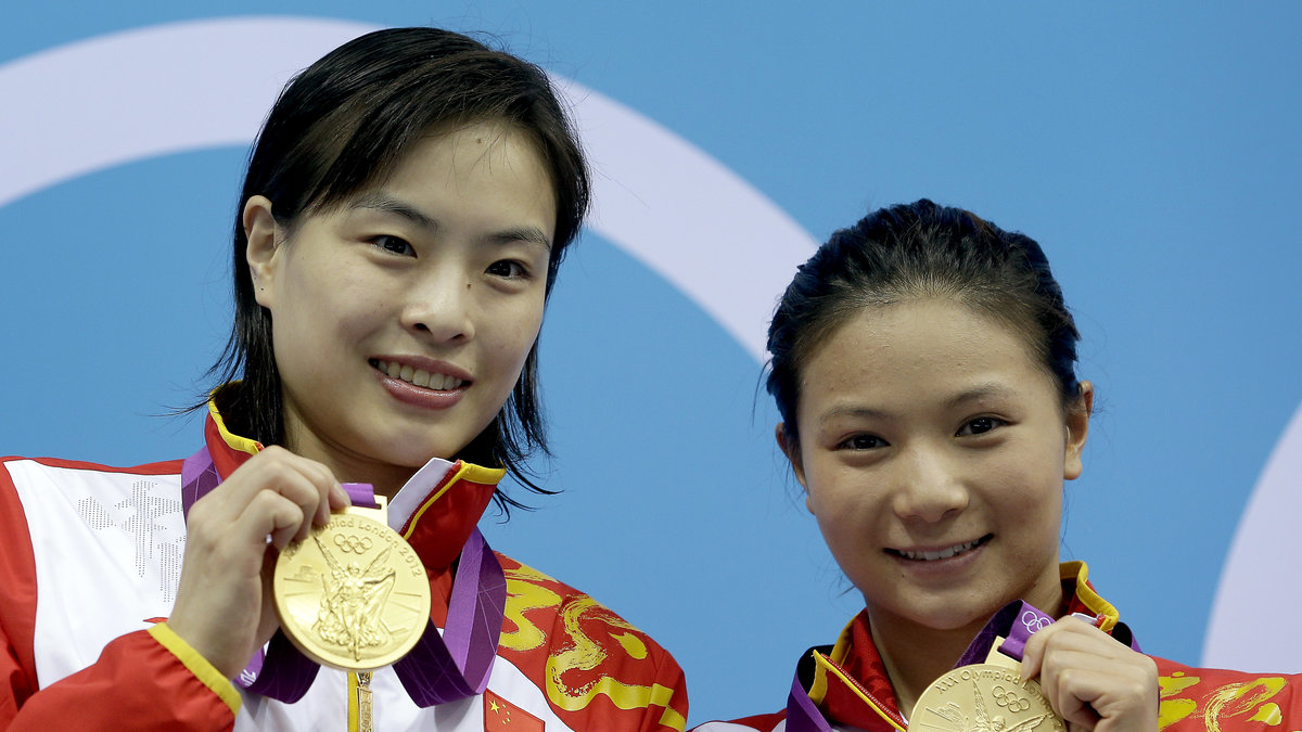 Efter att Wu Minxia vann OS-guld i synkro i simhopp fick hon veta att hennes farmor hade varit död i ett år. 