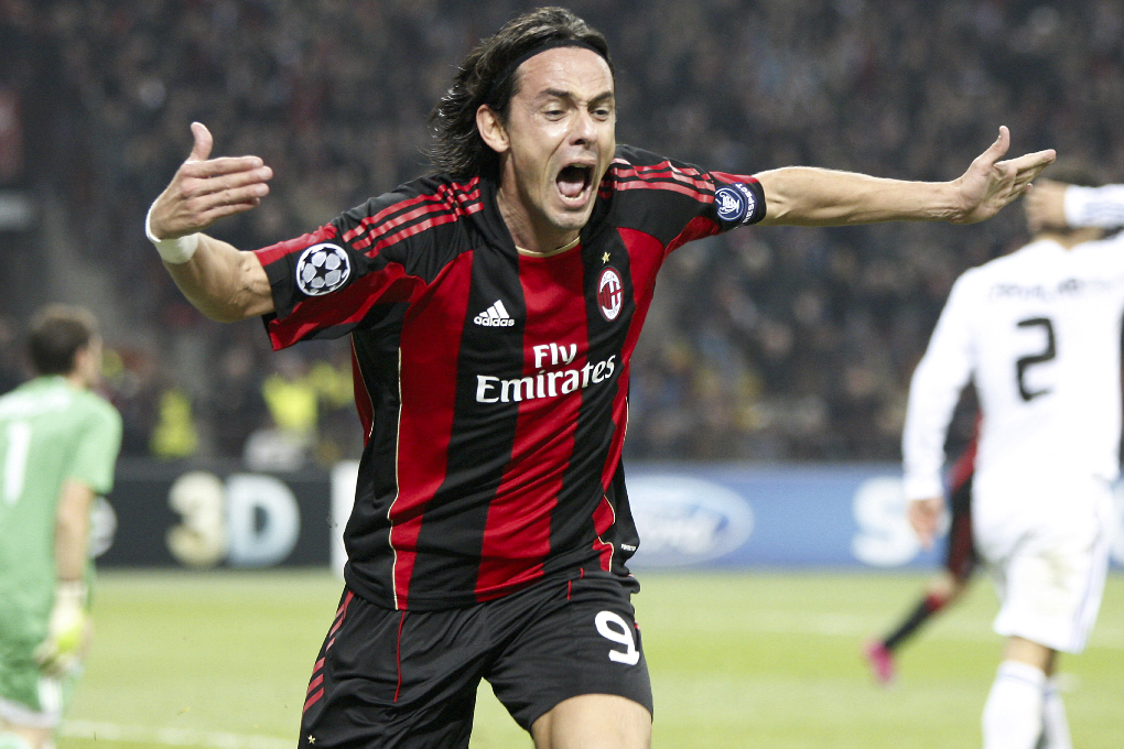 Filippo Inzaghi har självklart bidragit även till denna ligatitel. Mannen som alltid gör mål och som alltid blir lika glad. Filippo Inzaghi har självklart bidragit även till denna ligatitel. Mannen som alltid gör mål och som alltid blir lika glad.
