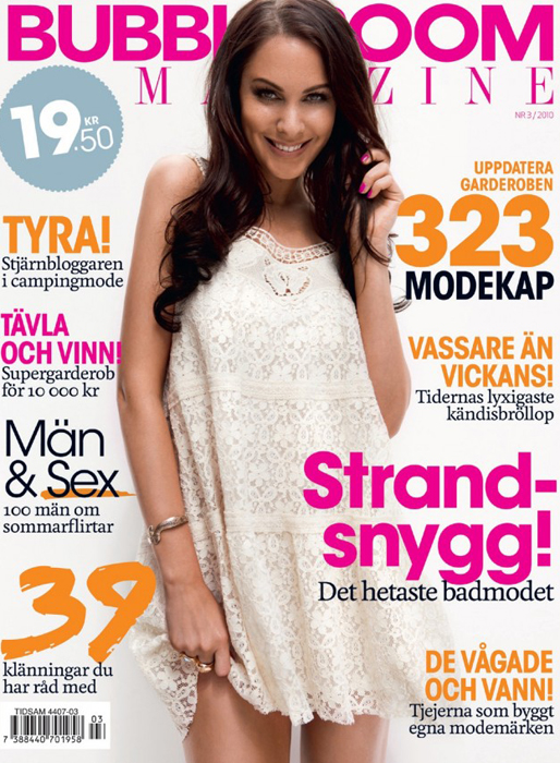 Här i en mer naturlig styling med romantisk klänning. Här i en mer naturlig styling med romantisk klänning.
