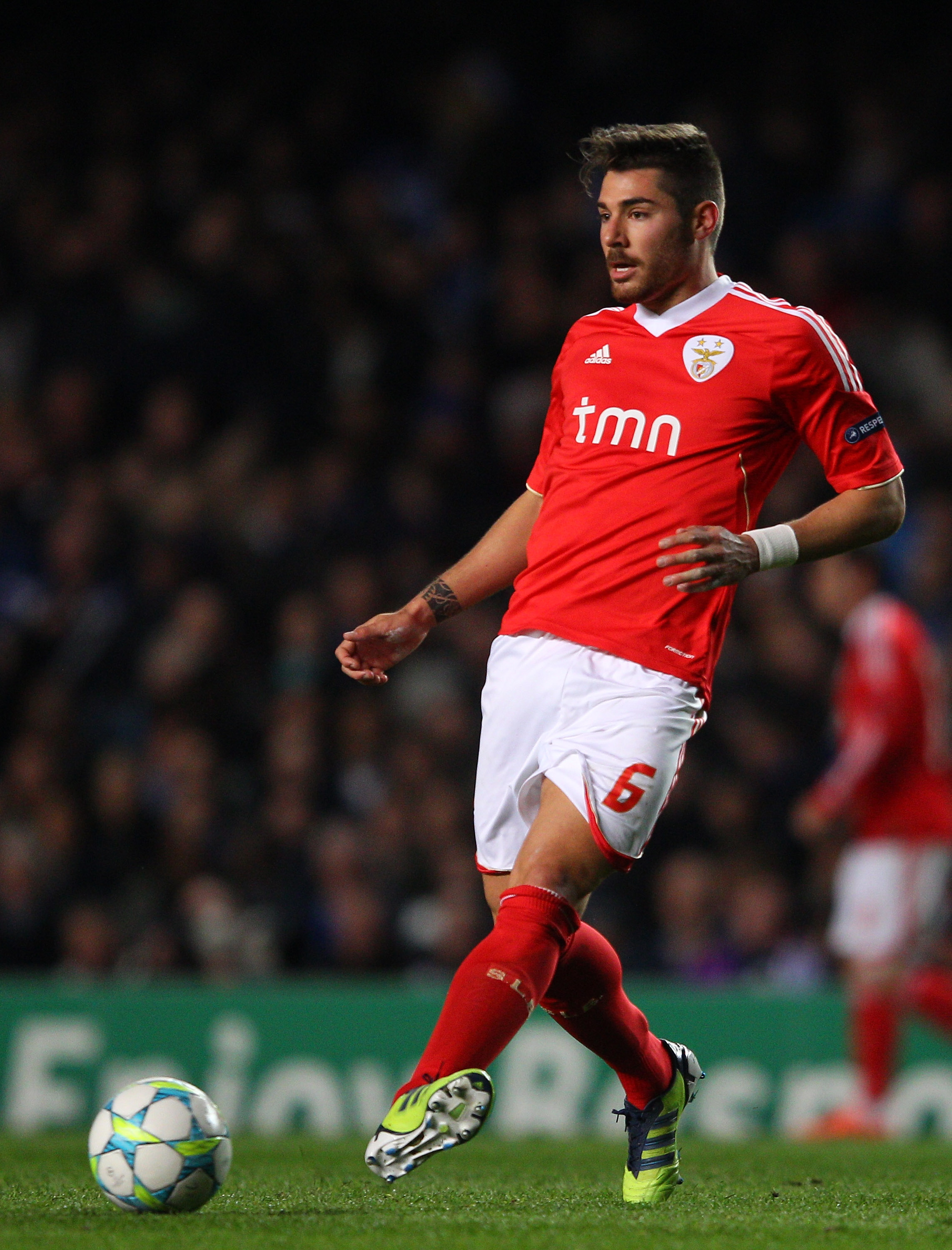 ... Men Javi García gjorde 1-1 och portugiserna pressade Chelsea rejält. ... Men Javi García gjorde 1-1 och portugiserna pressade Chelsea rejält.