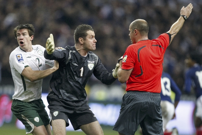 Martin Hansson blev kraftigt kritiserad efter matchen mellan Irland och Frankrike.