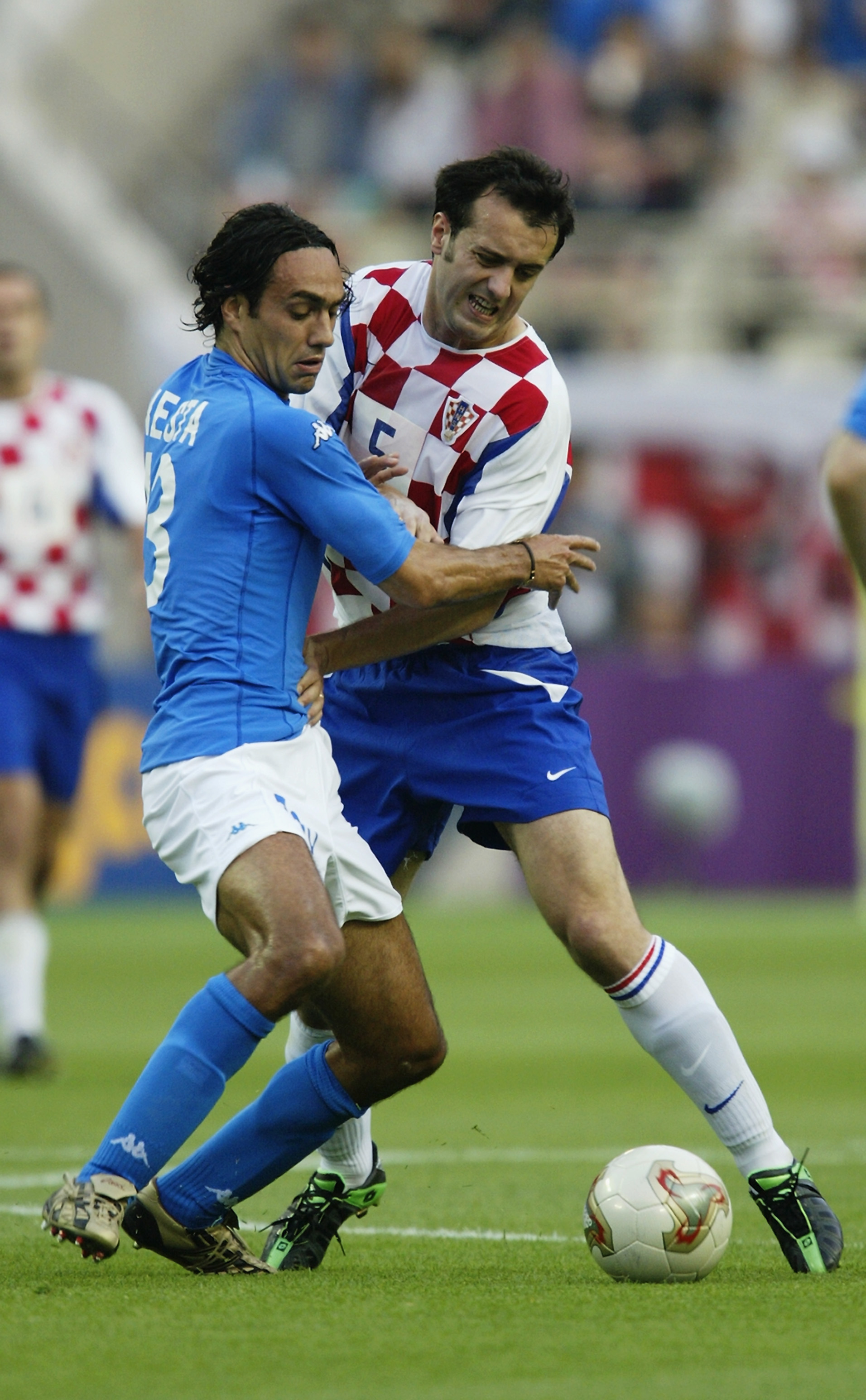 Nesta har deltagit i tre VM för Italien, här ses han under VM 2002.