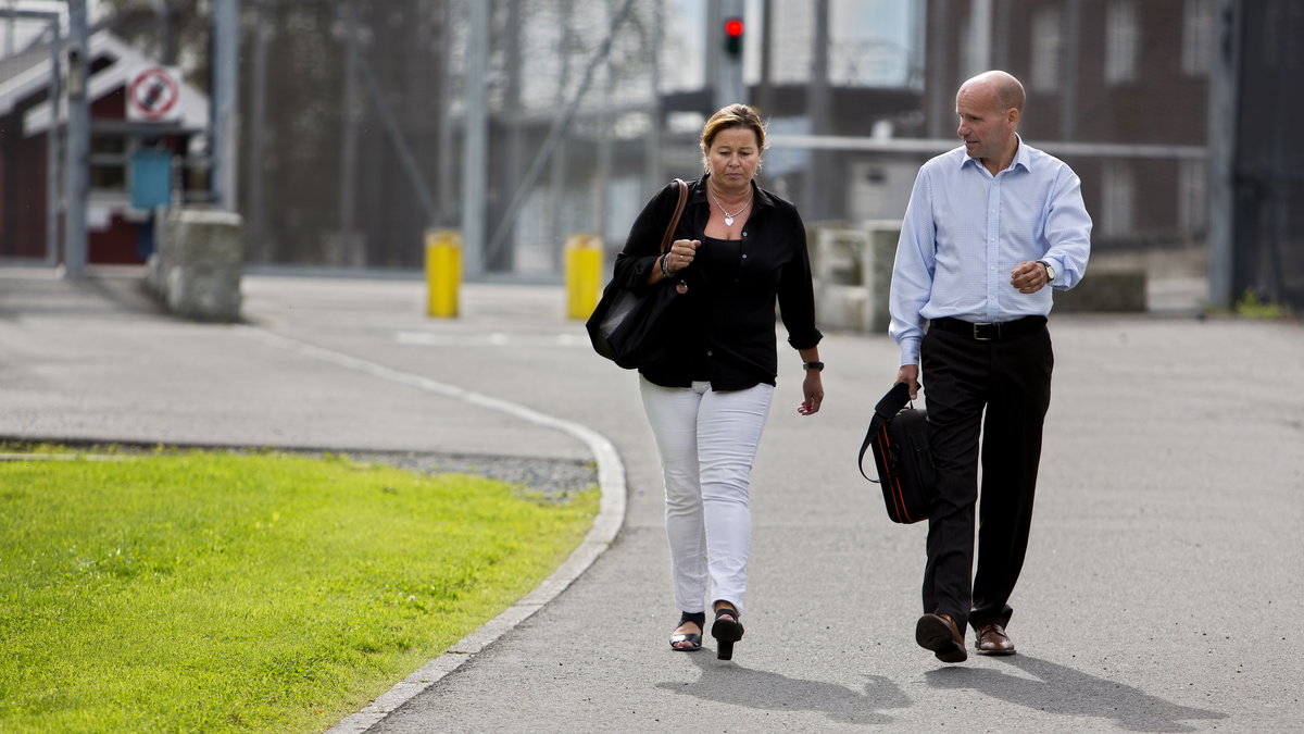 Breiviks advokater Vibeke Hein Bæra och Geir Lippestad.