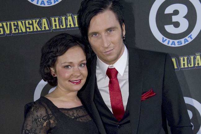 Markus Fagervall tillsammans med sin exflickvän, Zara Hurtig. Efter att de separerat flydde Idolstjärnan landet.