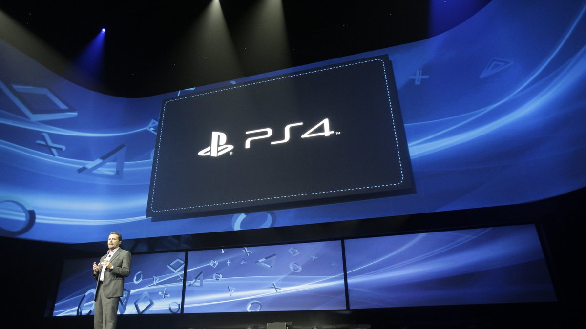 Playstation 4 släpps under det fjärde kvartalet 2013.