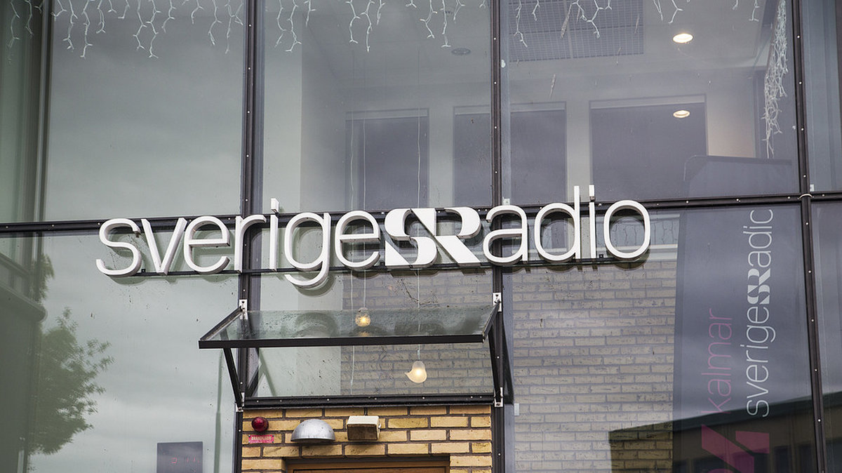 Känd programledare på Sveriges radio utreds för sexuella trakasserier