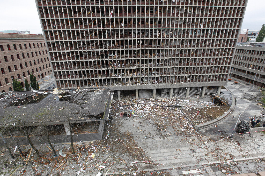 Här är i regeringskvarteret dog åtta personer av Breiviks bomb.