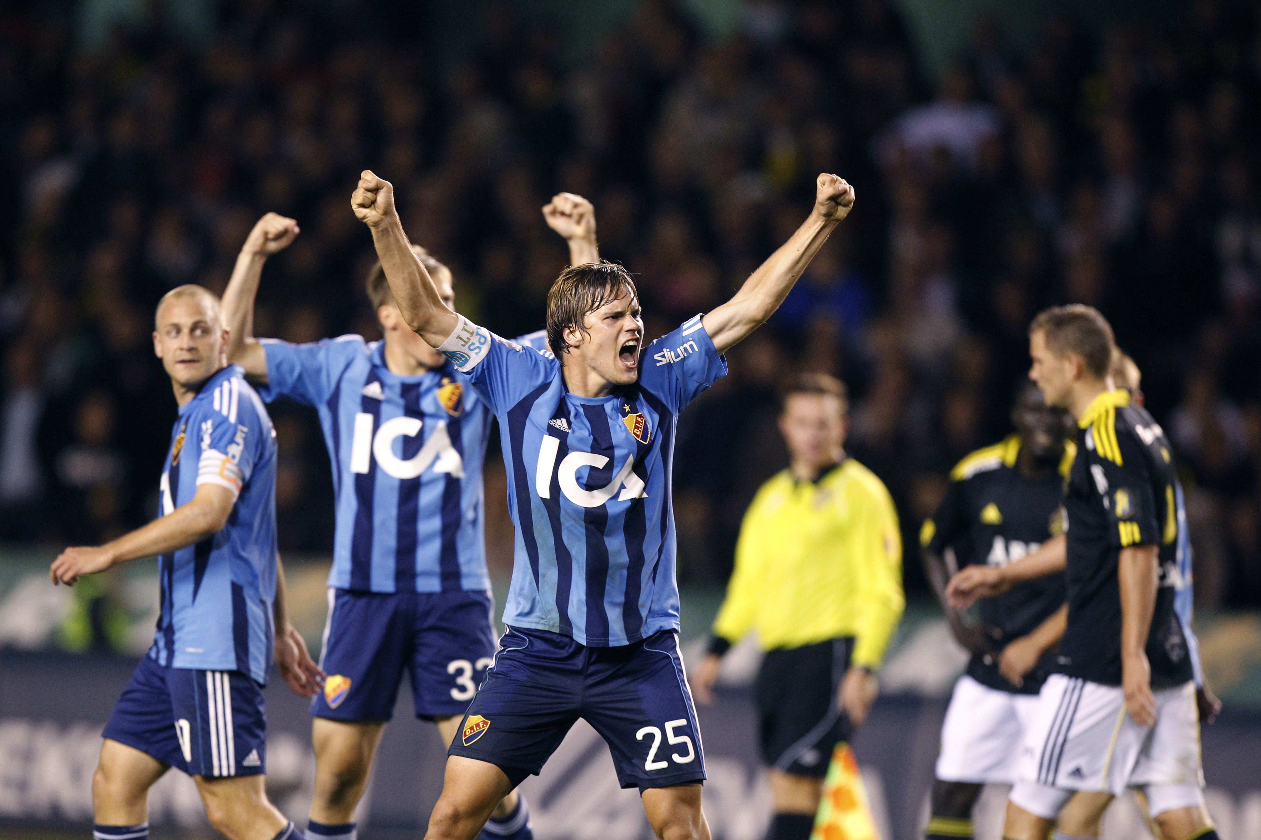 Djurgården vann slutligen derbyt mot AIK, men detta blev endast en parentes i det stora hela. Djurgården vann slutligen derbyt mot AIK, men detta blev endast en parentes i det stora hela.